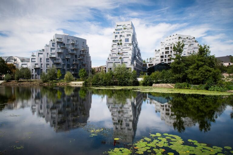 Private Car Transfer from Paris → Rennes