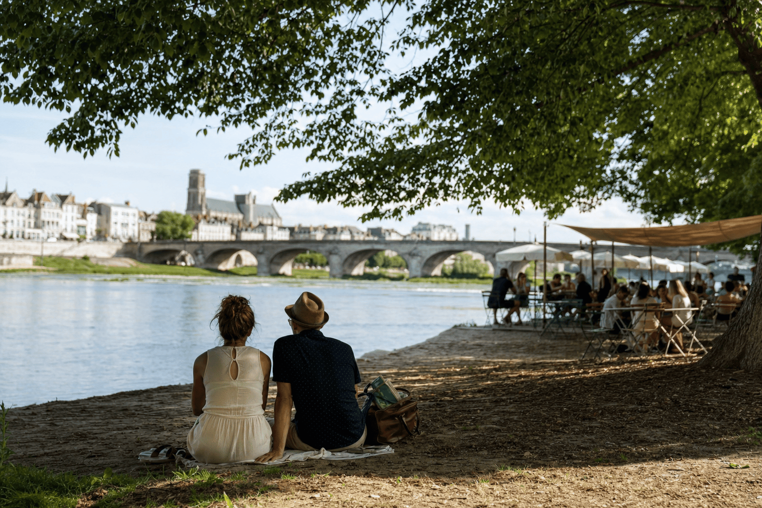 Balade sur les bords de Loire et à la guinguette de Tours — Tours
