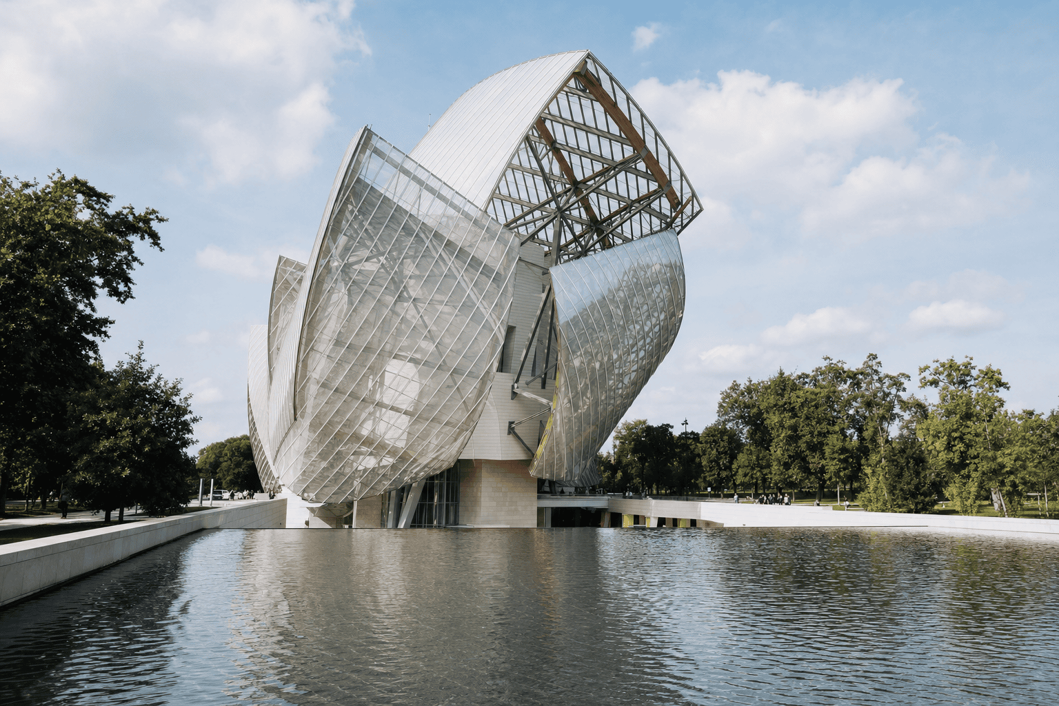 Fondation Louis Vuitton — Paris