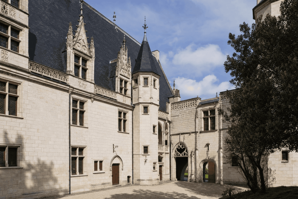 Palais Jacques-Cœur
