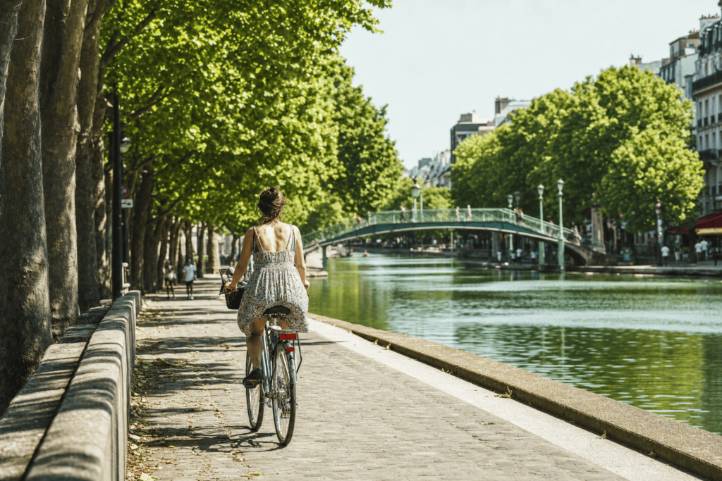Paris en vélo le long du canal de l’Ourcq