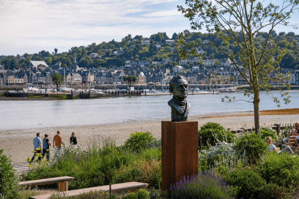 Plage du Butin et Jardin des personnalités
