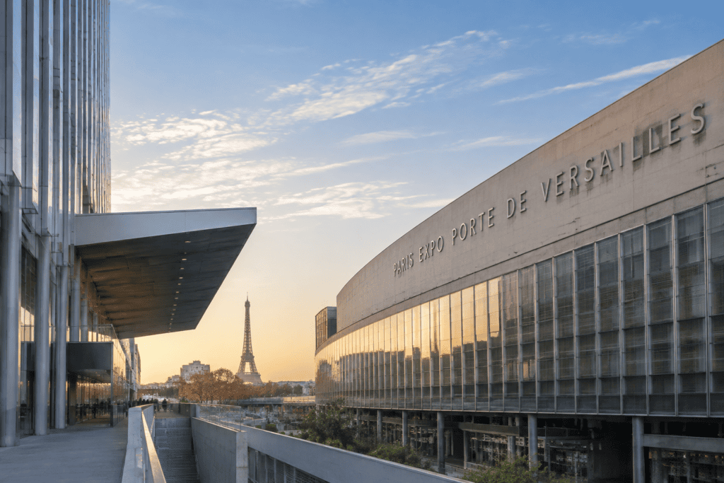 VTC privé entre Aéroport Charles de Gaulle (CDG) et Paris Expo Porte de Versailles