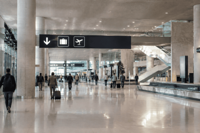 Transfert VTC Aéroport Charles de Gaulle (CDG) → Cheval Blanc Paris