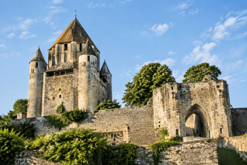 Paris–Provins: Plan a Medieval Day Trip at Your Own Pace