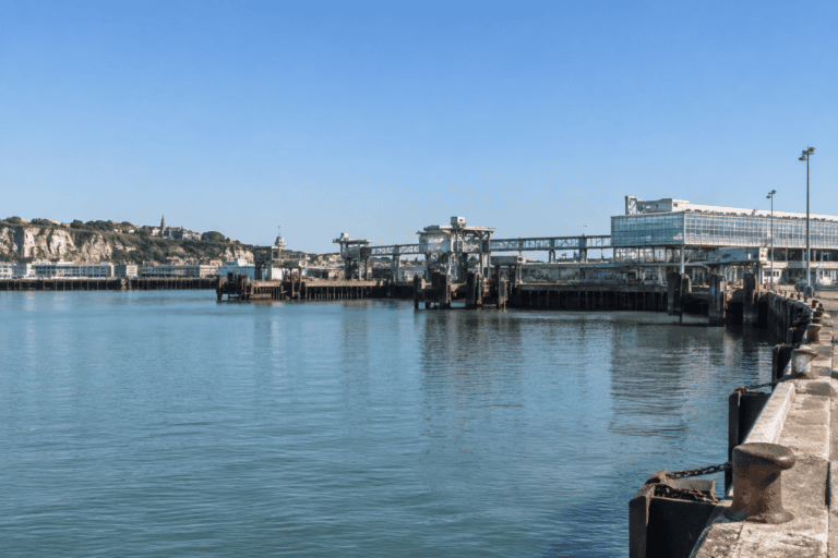 Transfert VTC Aéroport d’Orly (ORY) → Gare maritime de Dieppe
