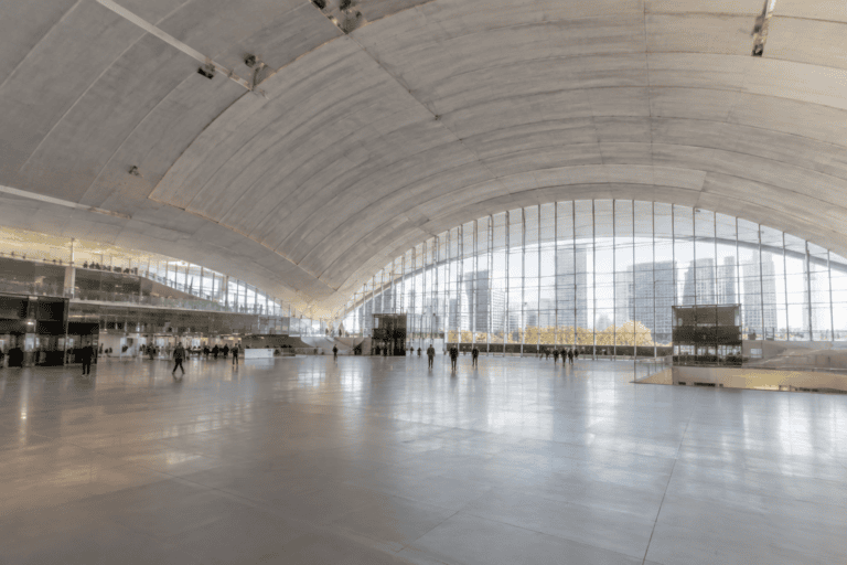 Transfert VTC Aéroport d’Orly (ORY) → CNIT Paris La Défense