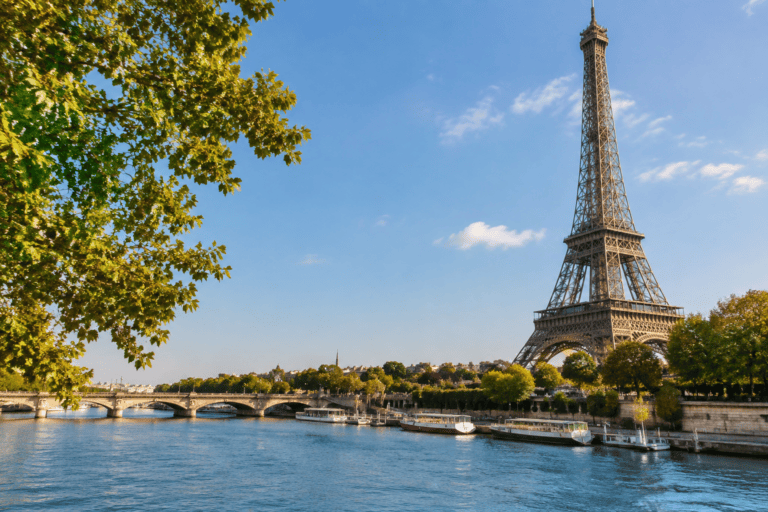 Transfert aéroport famille Paris : sièges, bagages et horaires