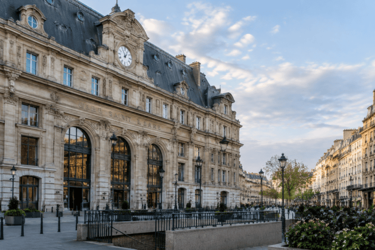 Transfer fra Gare Saint-Lazare CDG: planlæg rejsen uden stress