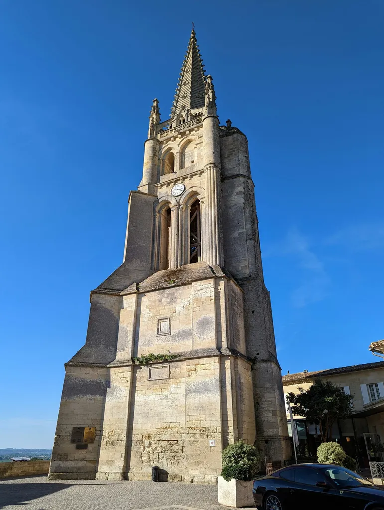 VTC privé entre Paris et Saint-Émilion