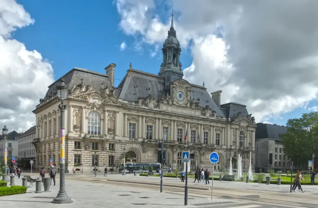 VTC privé entre Paris et Tours